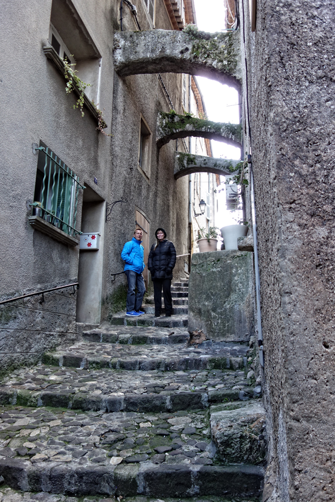 Biot (2)